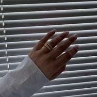 Beach Waves' Women's Ring